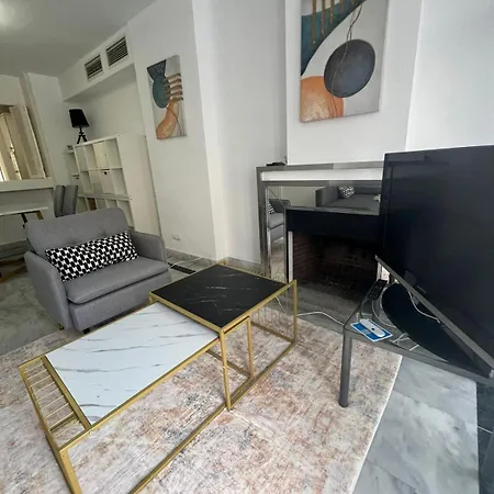 Apartment Center Beachfront For Vacation Marbella